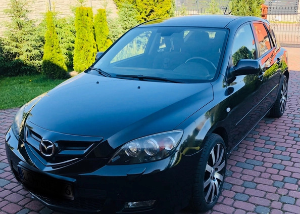 Mazda 3 cena 8500 przebieg: 211000, rok produkcji 2009 z Chełm małe 67